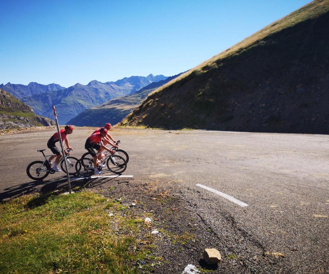 L'Argalyde Esprit Pyrenees Wellness & Cycling Apartment Ayzac-Ost Bagian luar foto